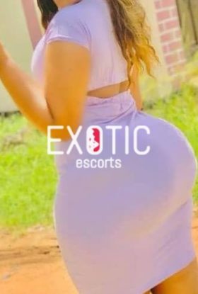 Meet ESTA – Lubumbashi’s Ultimate Temptation 💋✨
