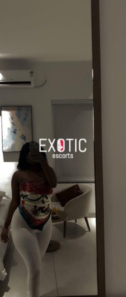 ✨ Nuru – Élégance & Présence Chaleureuse à Maria Police, Kolwezi ✨ — 5