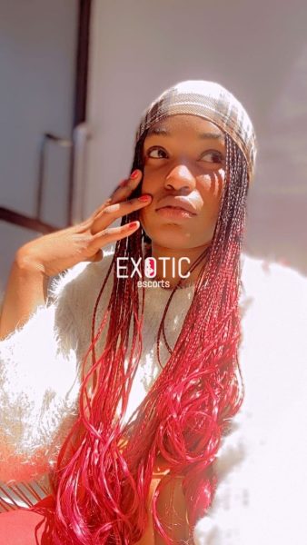 ✨ Trina – Élégance Mature & Présence Raffinée à Kolwezi, Drc ✨ — 8