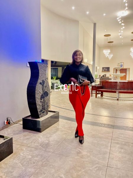 ✨ Trina – Élégance Mature & Présence Raffinée à Kolwezi, Drc ✨ — 9